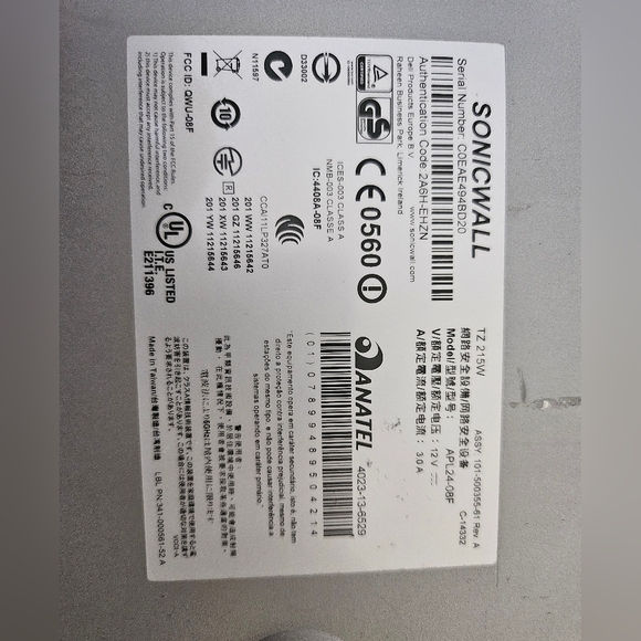 SonicWall Network Security Appliance Sonicwall TZ 215 7-Port 10/100/1000Network. - Picture 8 of 10